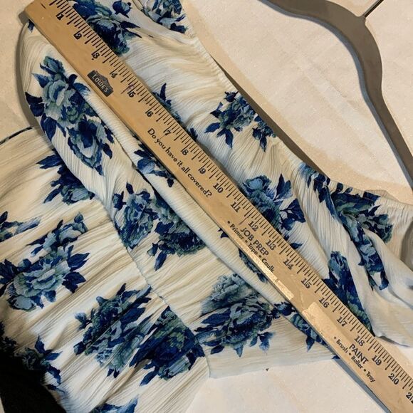 Peach Love lined (mini) floral maxi dress.  On/off shoulder - Picture 7 of 9